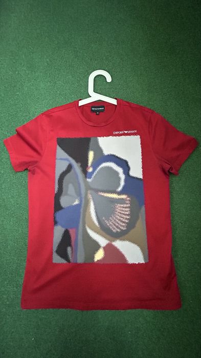 Тениска на Emporio Armani 100% оригинал!