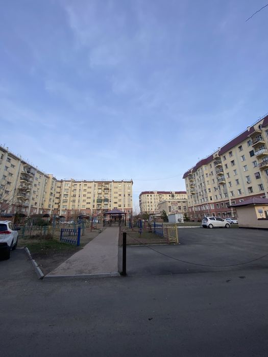 Продаётся Сергели 6а 2 комн 1 этаж 50 кв можно ипотеку