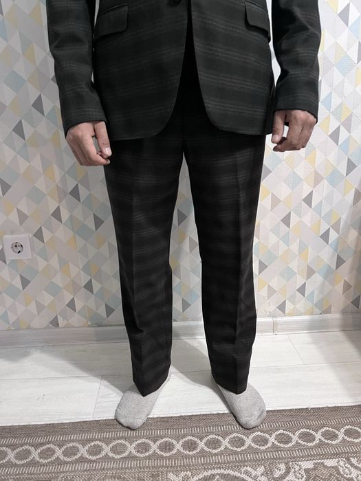 Продам костюм мужской