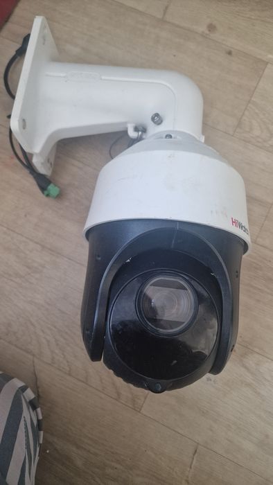 камера видеонаблюдения