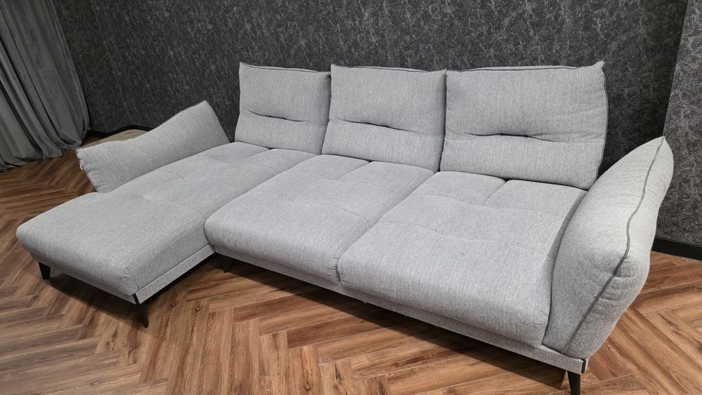 Продам современный дизайнерский диван