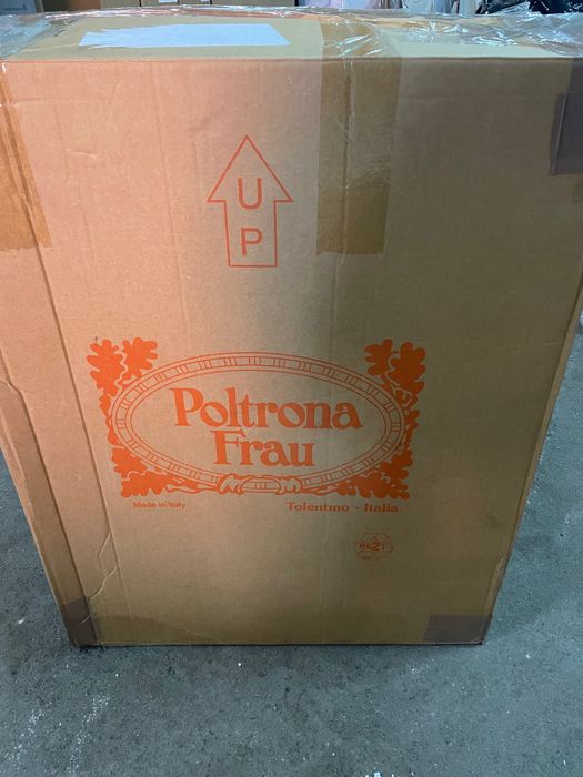 Кожено кресло, Poltrona Frau