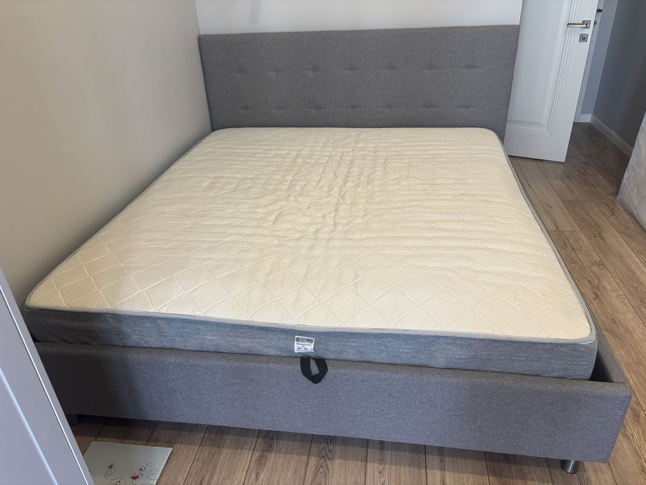 Продам матрас 180х200 см