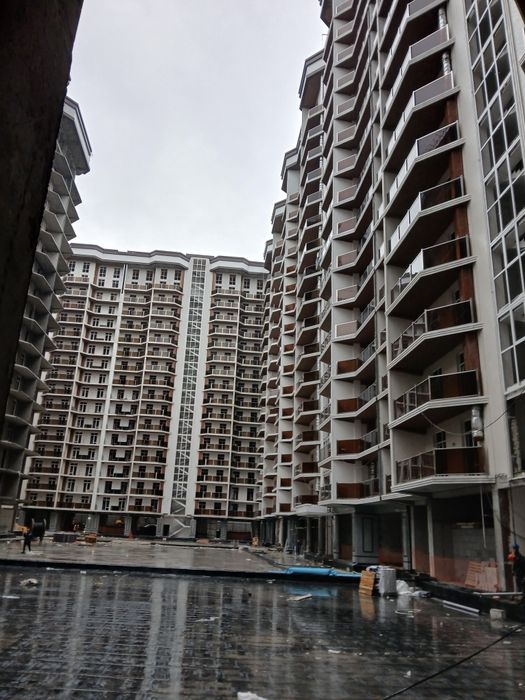 Xon Saroy Zo'rsan (6 Б блок)