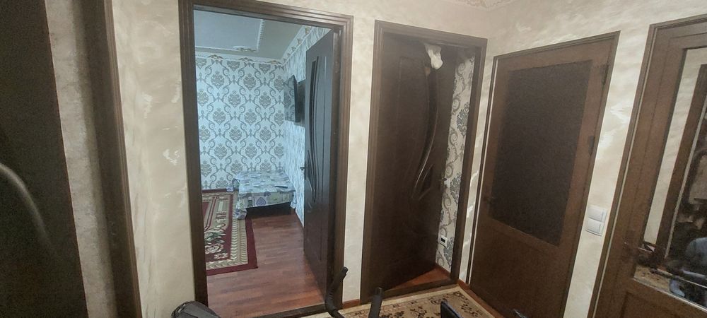 Срочно продаётся  2 комнатная квартира