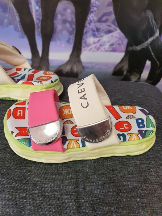 Красиви дамски чехли