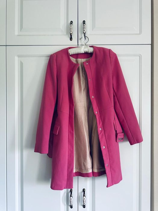 Palton Zara, masura S/ xs , roz , cu curea in talie