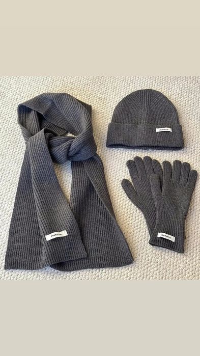 Шапка шарф перчатки Набор