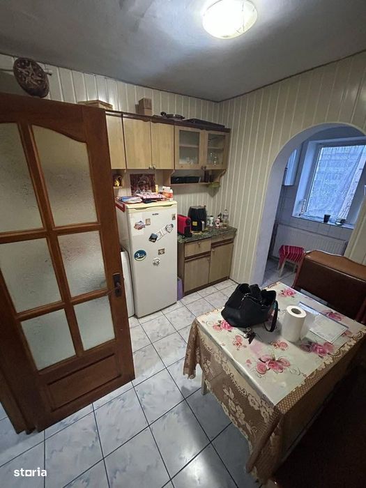 De vanzare apartament cu 2 camere, decomandat mobilat si utilat 53000e