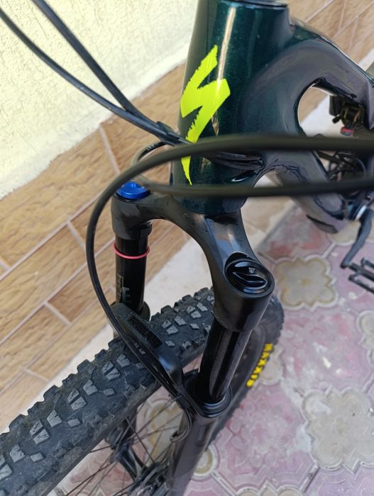 Specialized 29 цола Карбон