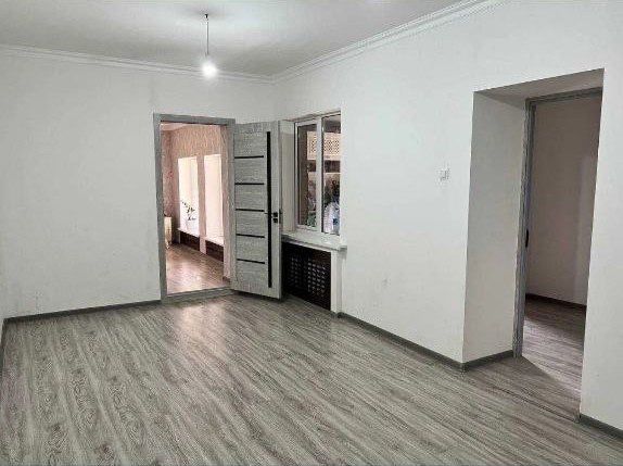 Продаётся дом 4,7 сотик Юнусабадский район