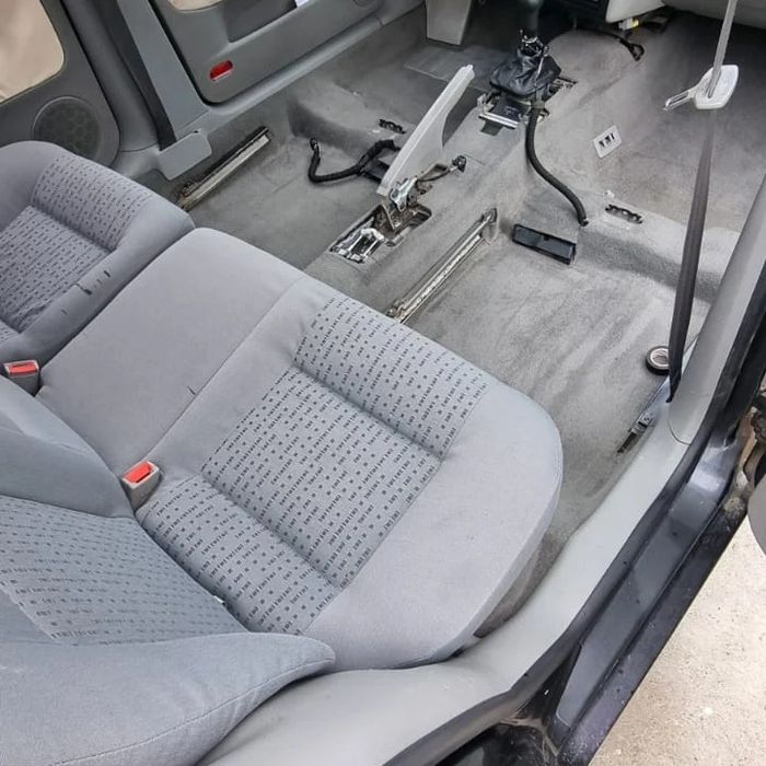 Curatare interior auto pentru detalii mesaj in privat