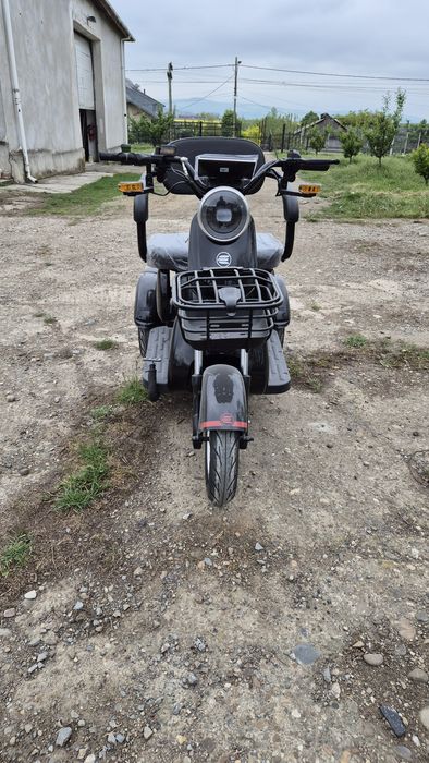 Triciclete electrice