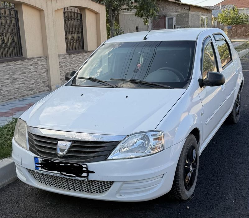 Vand Dacia Logan