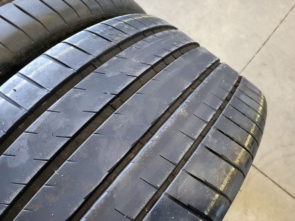 315/30/22//275/35/22 MICHELIN