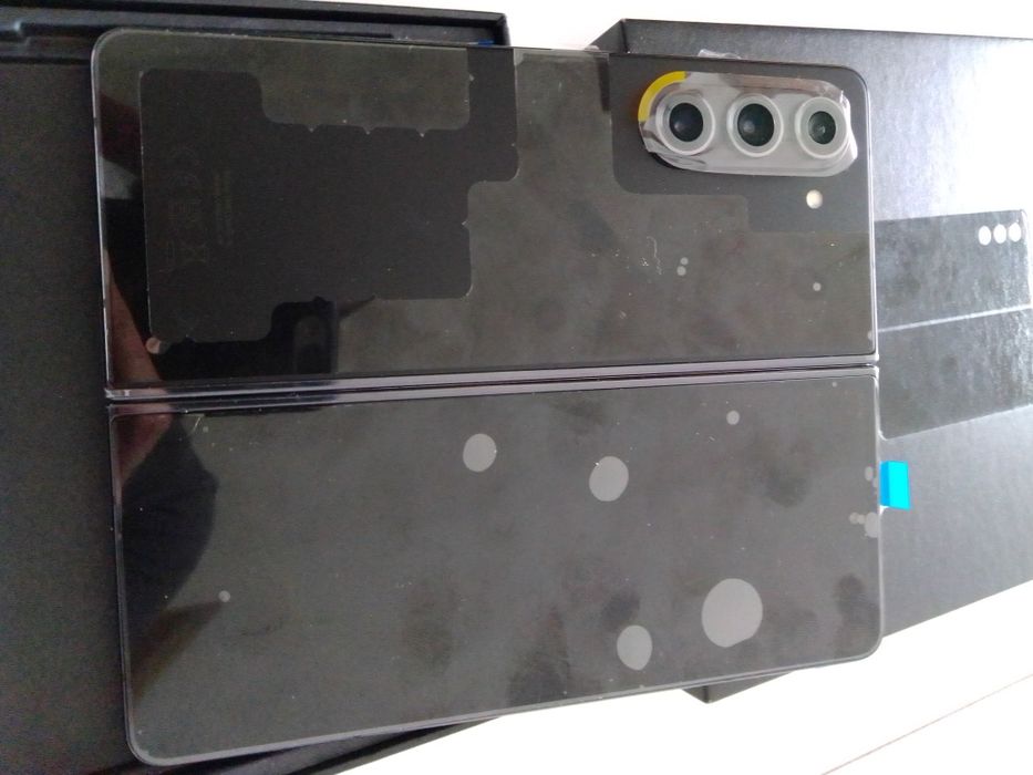 Samsung Galaxy Z Fold 5 512gb ram 12gb Negru Nou