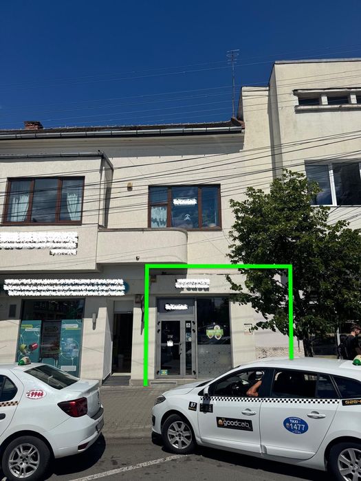 Spațiu Comercial de Închiriat în Piața Cipariu – Parter, Trafic Pietonal Intens