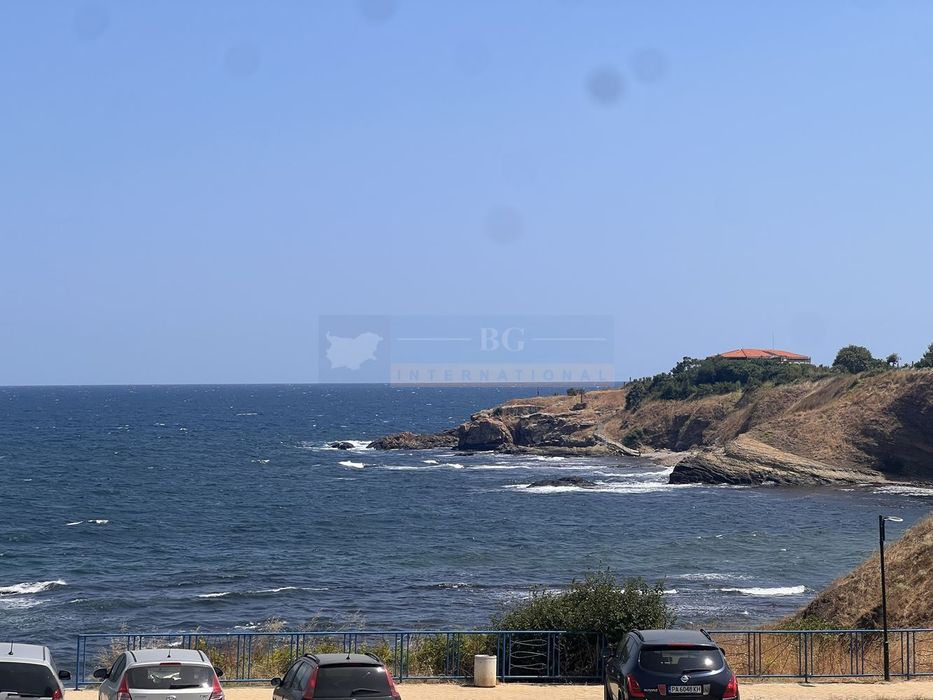 Продава се Едностаен апартамент в Ахтопол - 45 кв.м за 889 €/кв.м - Снимка #1