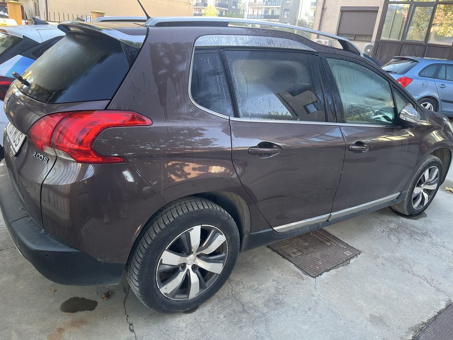 Peugeot model 2008