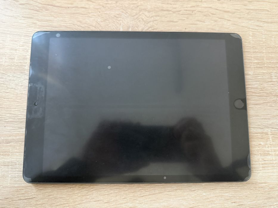Ipad 7th gen 2019 32gb wi-fi + Apple pencil Gen 1