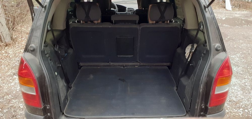 Продам Зафира А 2002г