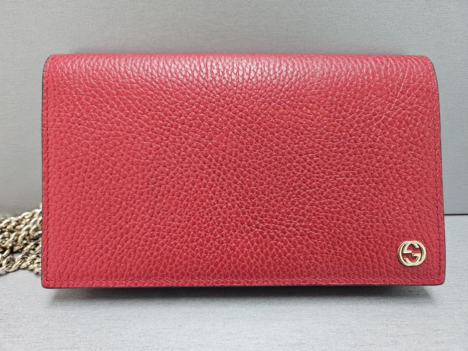 Gucci Betty оригинален, кожен портфейл с верижка
