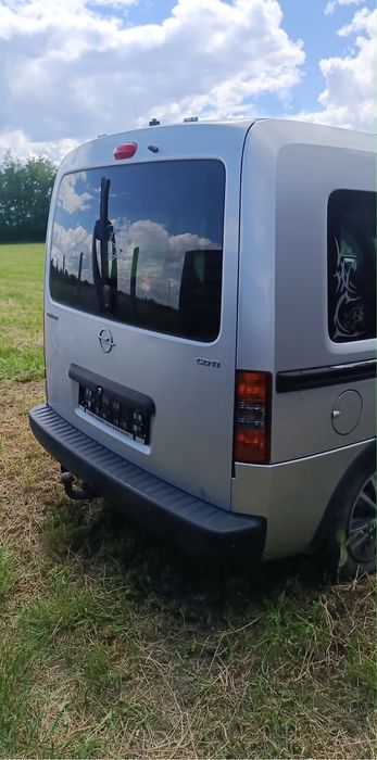 Dezmembrez Opel Combo 1.3 ecotec Euro 4