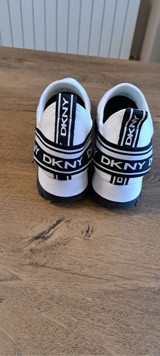 Дамски обувки DKNY