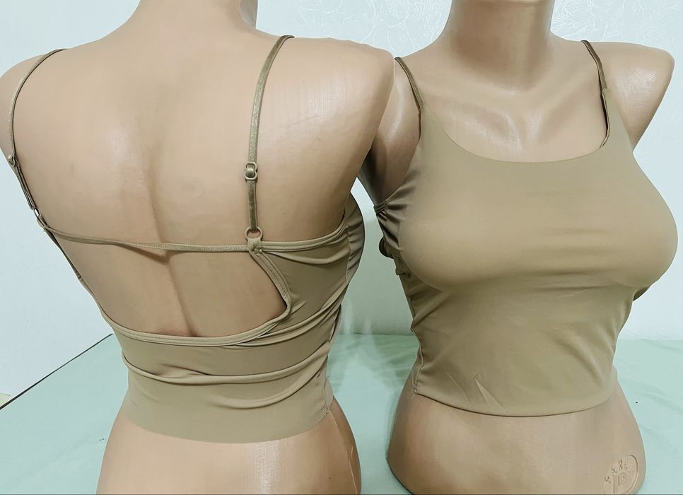 майка, топ, топик  в наличии есть