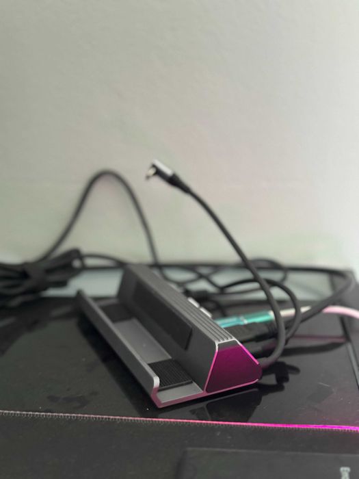 Consola ROG Ally Z1E - Baterie mare (80wh), Carcasa, Dock Inclus.