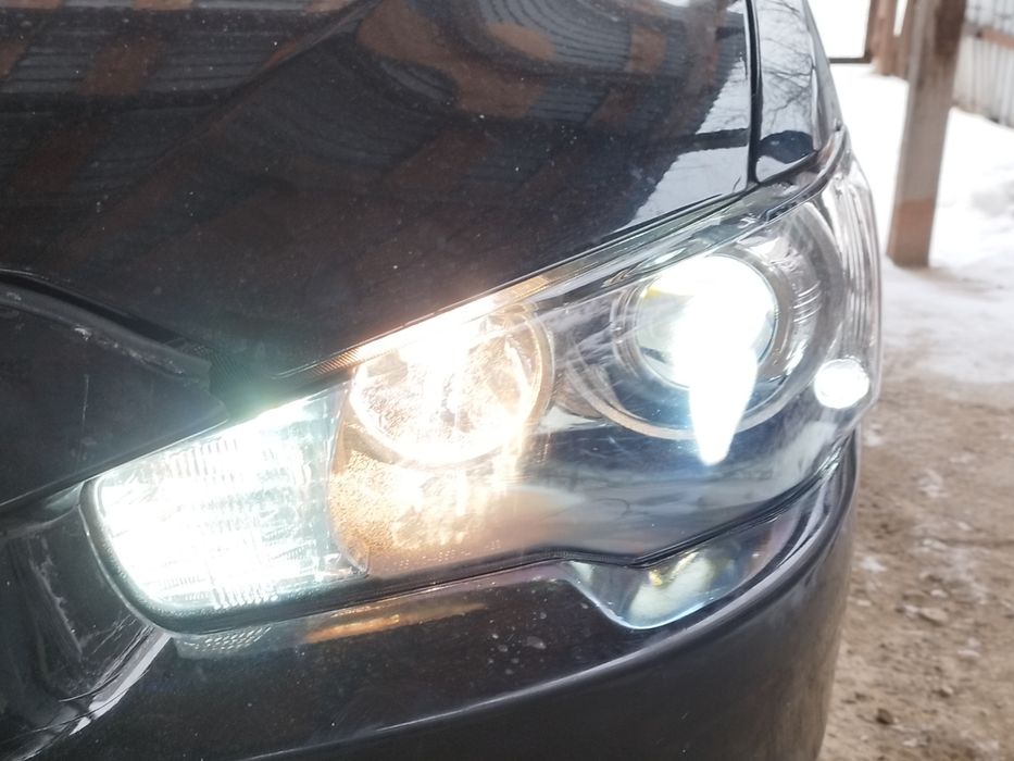 Фары Mitsubishi Lancer 10