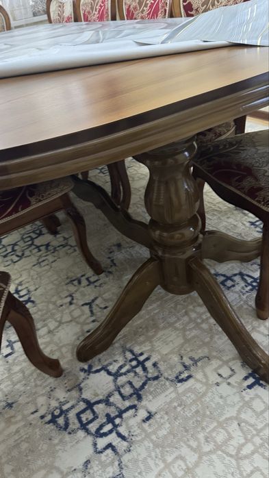 Продам стол со стульями