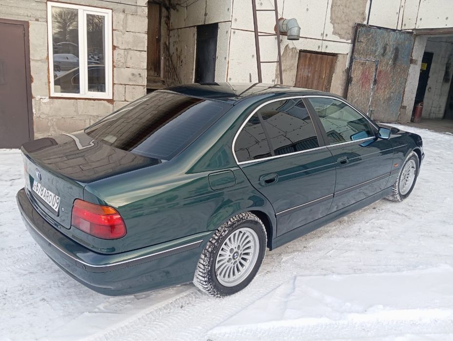 BMW E39 520i 1997год