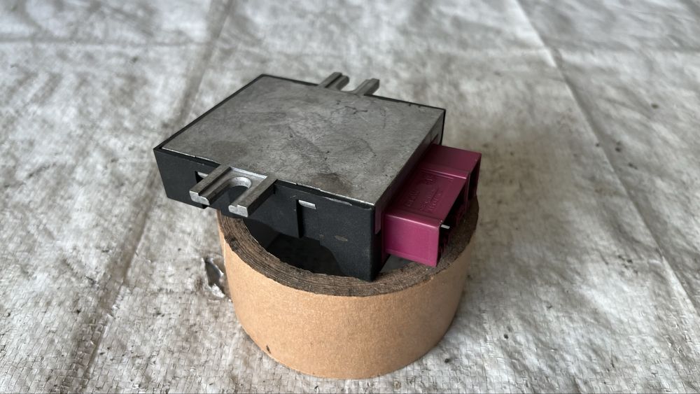 Модул горивна помпа BMW E90