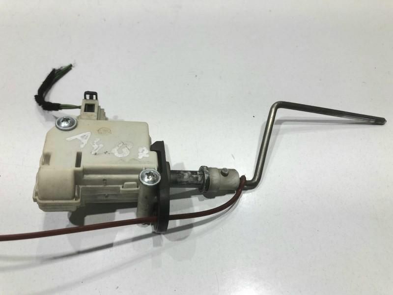 Motoras deschidere rezervor Audi A4 8EC, B7 8e0862153a Berlina