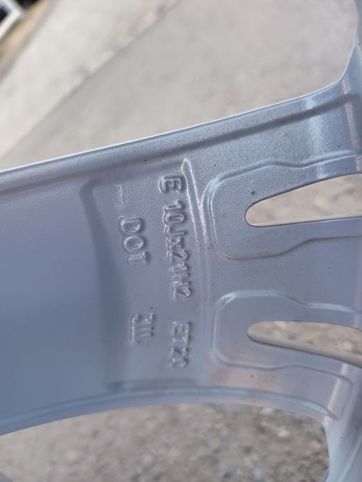 Roti complete Audi Q8 Q7  285/45 R21 XL