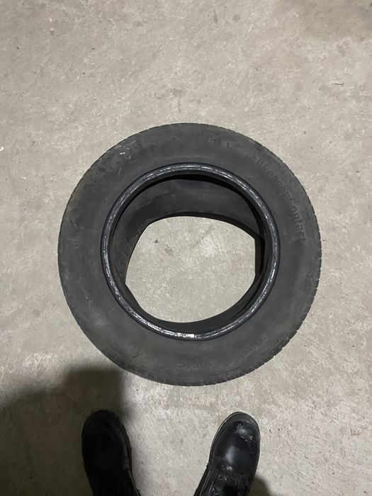 Продается резина 2шт