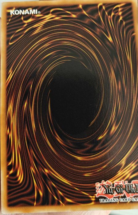 Vând colectie de 2500-3000 de cărți Yu-Gi-Oh! originale