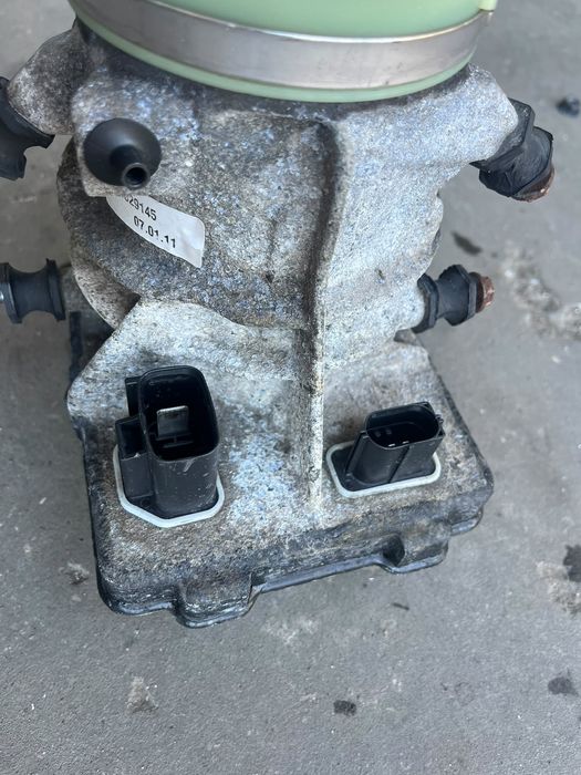 Pompa servodirectie VOLVO XC60 V60 S80 XC70 V70 S60 31329145 36050681
