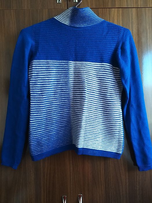 Тёплый джемпер синий