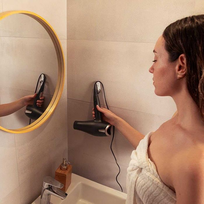 Сешоар Cecotec Bamba IoniCare Radiance 2500W, 2 скорости, 3 температури, черен, 1.8м кабел