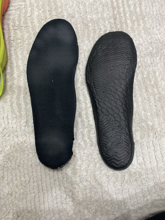 Волейбольные кроссовки ASICS