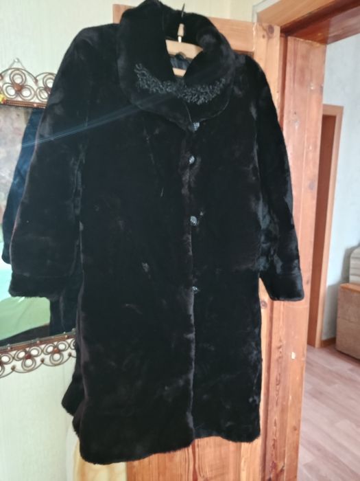 Продам Верхняя одежда