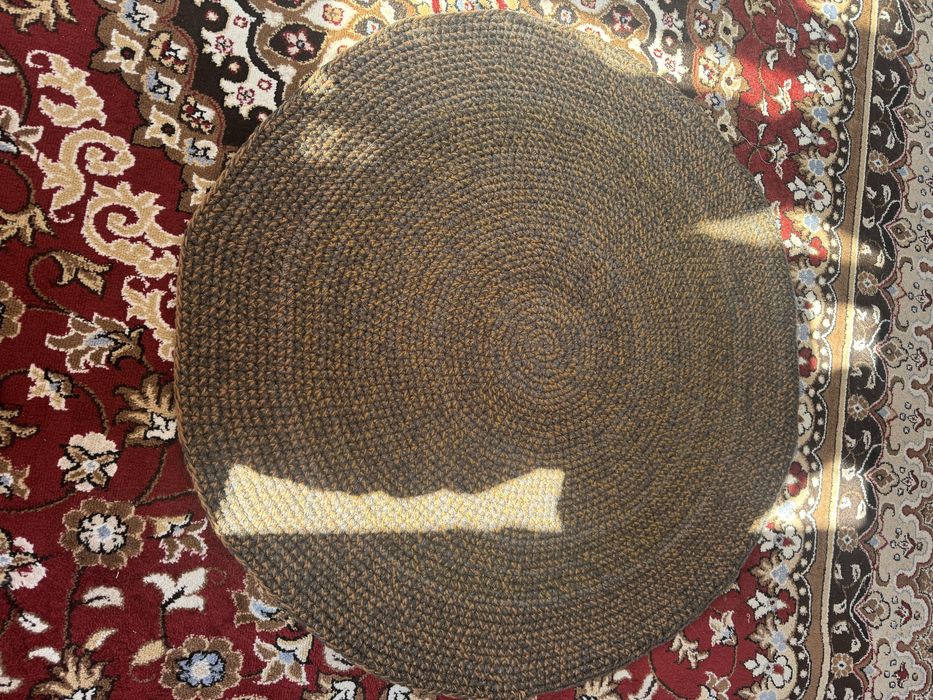 Коврик вязанная ручная работа