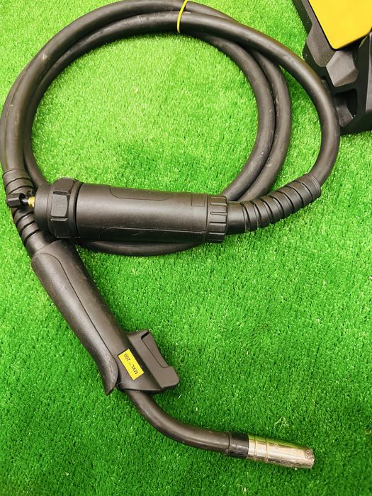 Aparat de sudura esab rebel EMP215ic