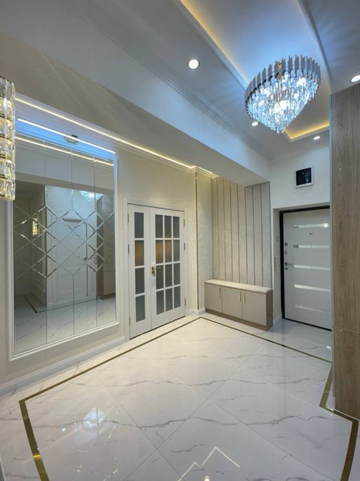 Себзор Нурафшон кучасида евроремонт квартира сотилади 4 хона