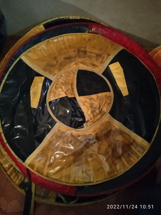 Тюбинг, ватрушка, надувные санки.