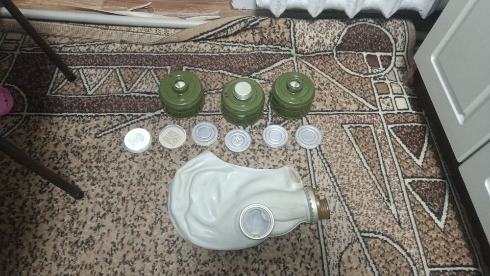 Противогаз полный набор