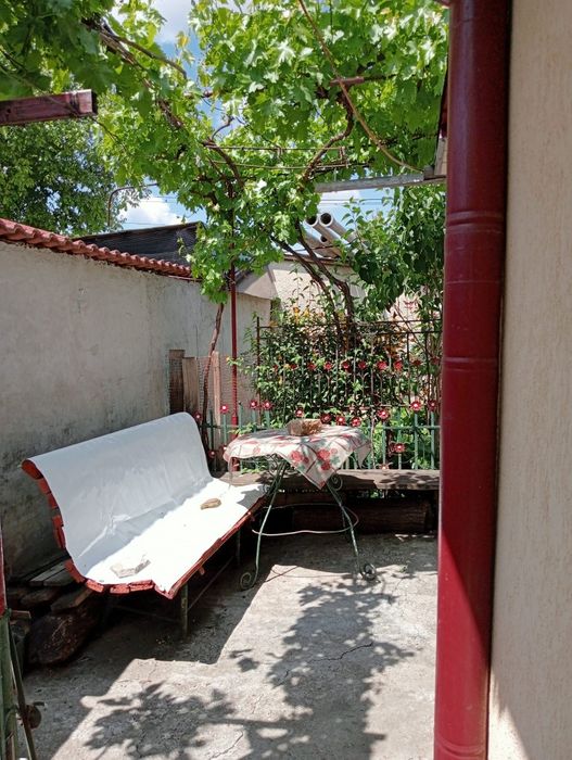 Vand casa din caramida Radu Negru