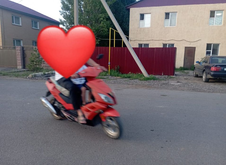 Продам скутер б/у